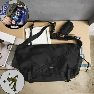 Nylon Retro Messenger Bag – Unisex Campus Shoulder Bag for Outdoor Use