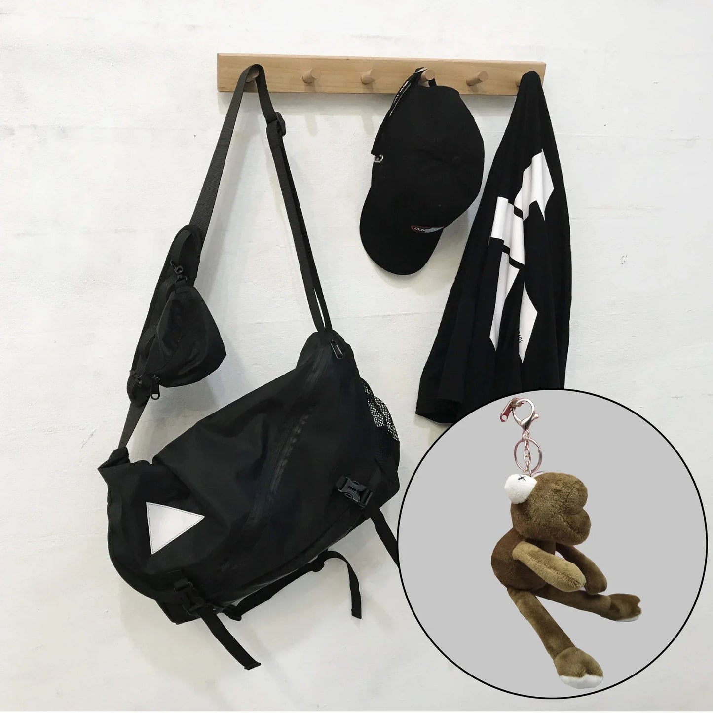 Nylon Retro Messenger Bag – Unisex Campus Shoulder Bag for Outdoor Use